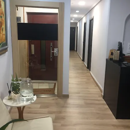 Pension Oviedo Gæstehus 4*