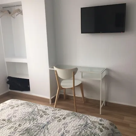 Guest house Pension Oviedo Oviedo